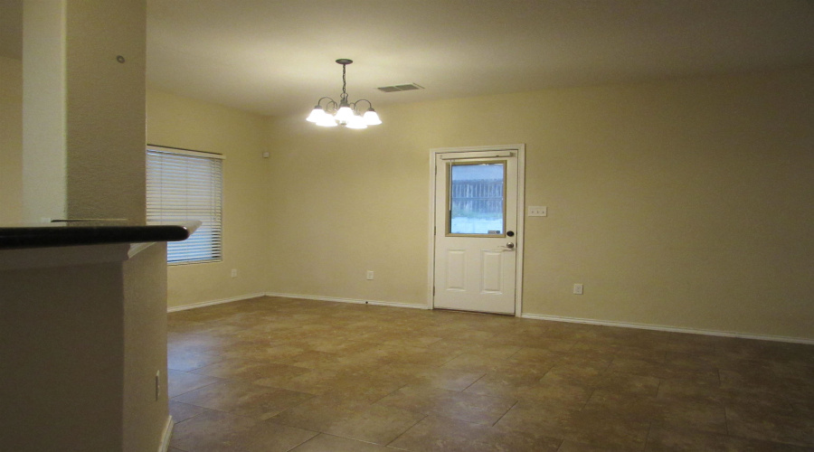 314 Sabal Loop, Laredo, Texas 78045, 4 Bedrooms Bedrooms, 8 Rooms Rooms,2 BathroomsBathrooms,Residential,For Sale,314 Sabal Loop,20262016