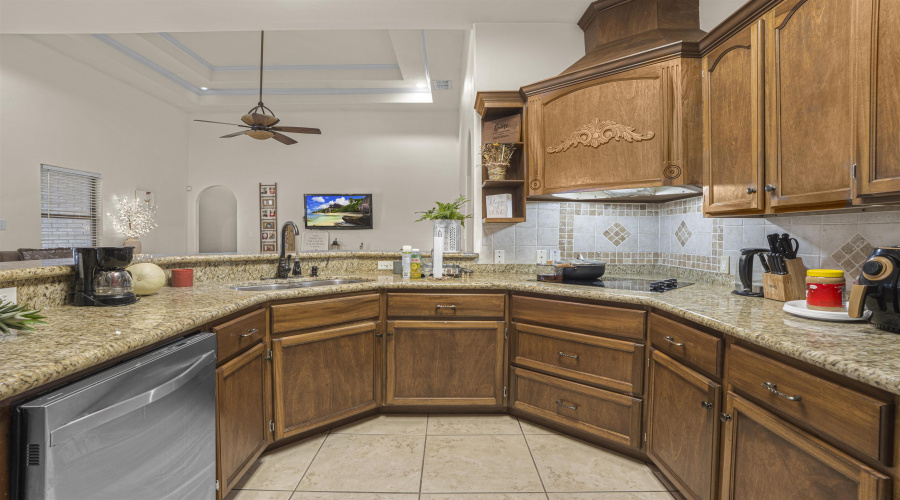 307 Lake Carnegie Ct., Laredo, Texas 78041, 3 Bedrooms Bedrooms, 6 Rooms Rooms,2 BathroomsBathrooms,Residential,For Sale,307 Lake Carnegie Ct.,20260756