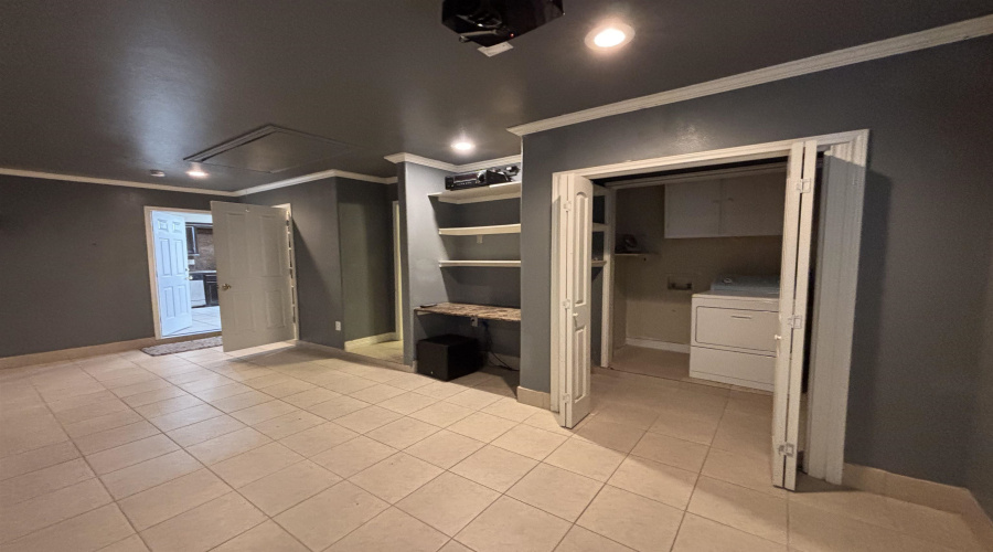 3022 Edgar Allan Poe Lp, Laredo, Texas 78045, 4 Bedrooms Bedrooms, 8 Rooms Rooms,3 BathroomsBathrooms,Residential,For Rent,3022 Edgar Allan Poe Lp,20262027