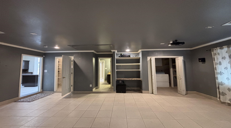3022 Edgar Allan Poe Lp, Laredo, Texas 78045, 4 Bedrooms Bedrooms, 8 Rooms Rooms,3 BathroomsBathrooms,Residential,For Rent,3022 Edgar Allan Poe Lp,20262027