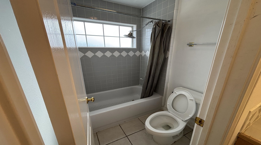 3022 Edgar Allan Poe Lp, Laredo, Texas 78045, 4 Bedrooms Bedrooms, 8 Rooms Rooms,3 BathroomsBathrooms,Residential,For Rent,3022 Edgar Allan Poe Lp,20262027