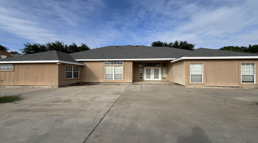 3022 Edgar Allan Poe Lp, Laredo, Texas 78045, 4 Bedrooms Bedrooms, 8 Rooms Rooms,3 BathroomsBathrooms,Residential,For Rent,3022 Edgar Allan Poe Lp,20262027