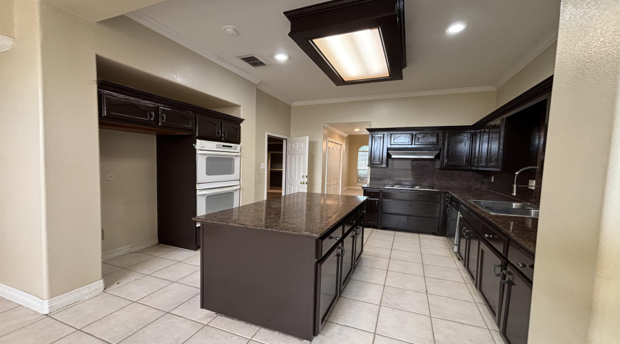 3022 Edgar Allan Poe Lp, Laredo, Texas 78045, 4 Bedrooms Bedrooms, 8 Rooms Rooms,3 BathroomsBathrooms,Residential,For Rent,3022 Edgar Allan Poe Lp,20262027