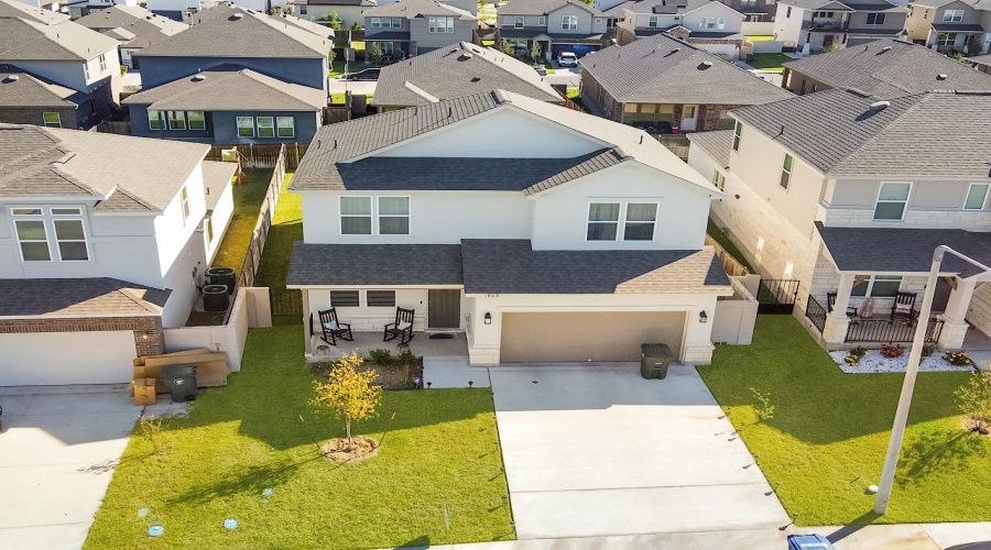 1603 Ocaso Dr., Laredo, Texas 78045, 4 Bedrooms Bedrooms, 7 Rooms Rooms,3 BathroomsBathrooms,Residential,For Rent,1603 Ocaso Dr.,20262030