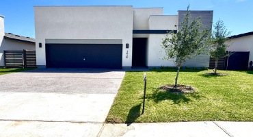 1019 Amezquita Dr., LAREDO, Texas 78045, 4 Bedrooms Bedrooms, 7 Rooms Rooms,2 BathroomsBathrooms,Residential,For Rent,1019 Amezquita Dr.,20262033