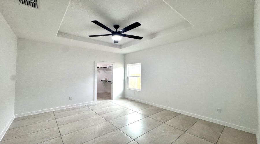 1019 Amezquita Dr., LAREDO, Texas 78045, 4 Bedrooms Bedrooms, 7 Rooms Rooms,2 BathroomsBathrooms,Residential,For Rent,1019 Amezquita Dr.,20262033