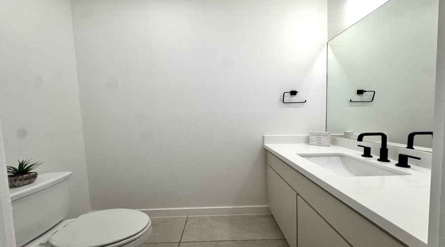 1019 Amezquita Dr., LAREDO, Texas 78045, 4 Bedrooms Bedrooms, 7 Rooms Rooms,2 BathroomsBathrooms,Residential,For Rent,1019 Amezquita Dr.,20262033