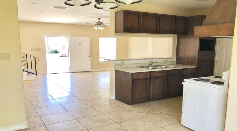 4246 Dorel Dr, Laredo, Texas 78043, 2 Bedrooms Bedrooms, 5 Rooms Rooms,2 BathroomsBathrooms,Residential,For Rent,4246 Dorel Dr,20262034