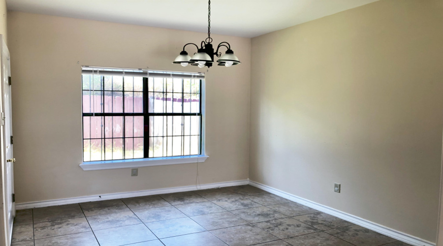 4246 Dorel Dr, Laredo, Texas 78043, 2 Bedrooms Bedrooms, 5 Rooms Rooms,2 BathroomsBathrooms,Residential,For Rent,4246 Dorel Dr,20262034