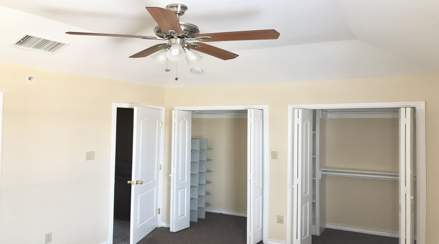 4246 Dorel Dr, Laredo, Texas 78043, 2 Bedrooms Bedrooms, 5 Rooms Rooms,2 BathroomsBathrooms,Residential,For Rent,4246 Dorel Dr,20262034