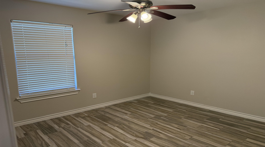 1513 Sweden Ln, Laredo, Texas 78045, 3 Bedrooms Bedrooms, 5 Rooms Rooms,2 BathroomsBathrooms,Residential,For Rent,1513 Sweden Ln,20262037