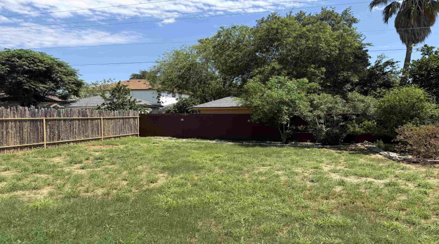 1513 Sweden Ln, Laredo, Texas 78045, 3 Bedrooms Bedrooms, 5 Rooms Rooms,2 BathroomsBathrooms,Residential,For Rent,1513 Sweden Ln,20262037