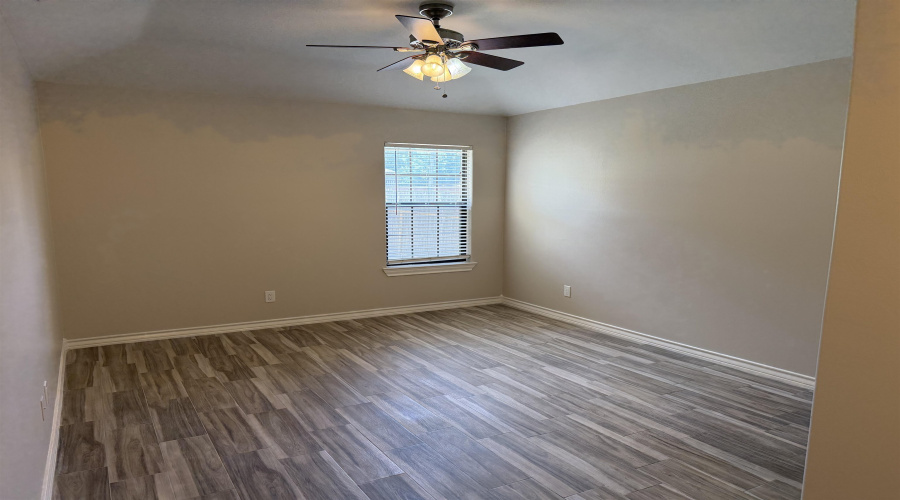 1513 Sweden Ln, Laredo, Texas 78045, 3 Bedrooms Bedrooms, 5 Rooms Rooms,2 BathroomsBathrooms,Residential,For Rent,1513 Sweden Ln,20262037