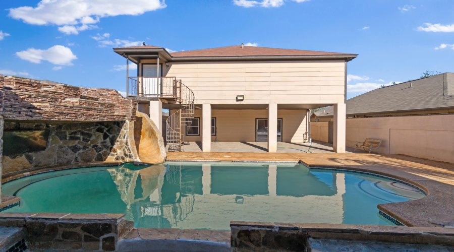 2106 Mallorca Dr, LAREDO, Texas 78046, 3 Bedrooms Bedrooms, 8 Rooms Rooms,3 BathroomsBathrooms,Residential,For Sale,2106 Mallorca Dr,20262038