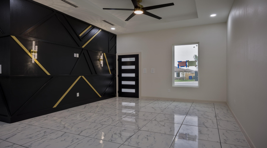 2914 Coventry Dr., LAREDO, Texas 78046, 3 Bedrooms Bedrooms, 5 Rooms Rooms,2 BathroomsBathrooms,Residential,For Sale,2914 Coventry Dr.,20262040
