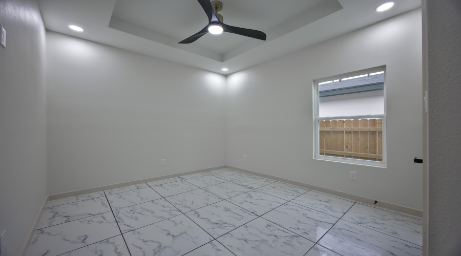 2914 Coventry Dr., LAREDO, Texas 78046, 3 Bedrooms Bedrooms, 5 Rooms Rooms,2 BathroomsBathrooms,Residential,For Sale,2914 Coventry Dr.,20262040