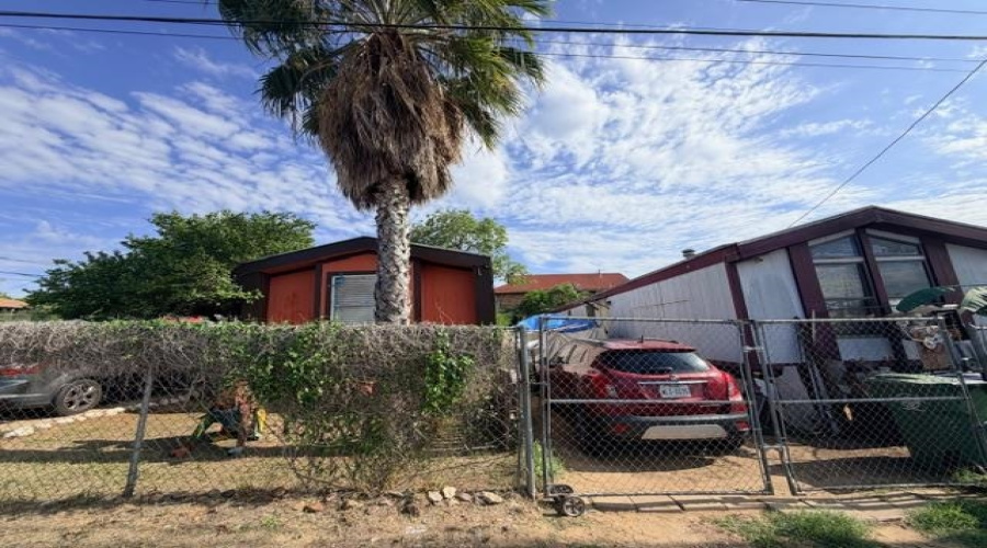 2820 Maryland Ave, LAREDO, Texas 78040, ,Land,For Sale,2820 Maryland Ave,20262043