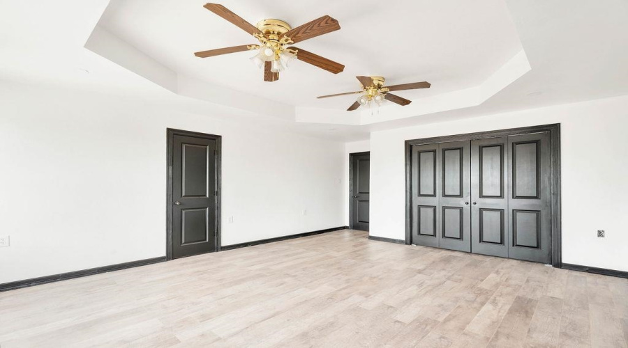1902 Carla St, Zapata, Texas 78076, 5 Bedrooms Bedrooms, 7 Rooms Rooms,3 BathroomsBathrooms,Residential,For Sale,1902 Carla St,20262045