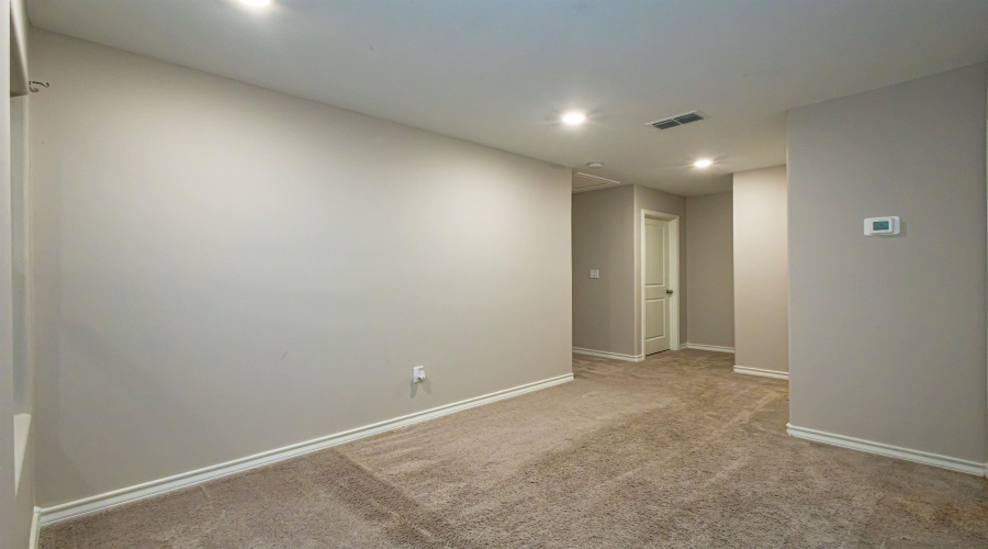 2203 Durazno Ct., Laredo, Texas 78046, 4 Bedrooms Bedrooms, 6 Rooms Rooms,2 BathroomsBathrooms,Residential,For Sale,2203 Durazno Ct.,20262047