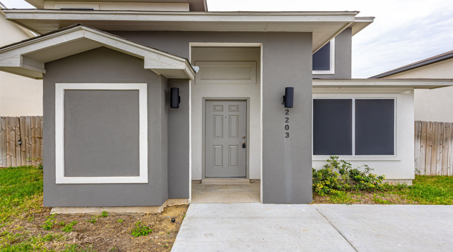 2203 Durazno Ct., Laredo, Texas 78046, 4 Bedrooms Bedrooms, 6 Rooms Rooms,2 BathroomsBathrooms,Residential,For Sale,2203 Durazno Ct.,20262047