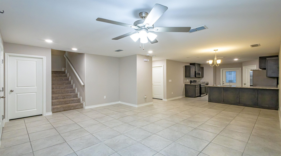 2203 Durazno Ct., Laredo, Texas 78046, 4 Bedrooms Bedrooms, 6 Rooms Rooms,2 BathroomsBathrooms,Residential,For Sale,2203 Durazno Ct.,20262047