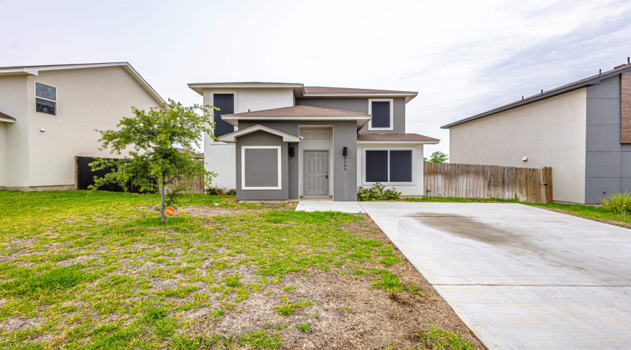 2203 Durazno Ct., Laredo, Texas 78046, 4 Bedrooms Bedrooms, 6 Rooms Rooms,2 BathroomsBathrooms,Residential,For Rent,2203 Durazno Ct.,20262048