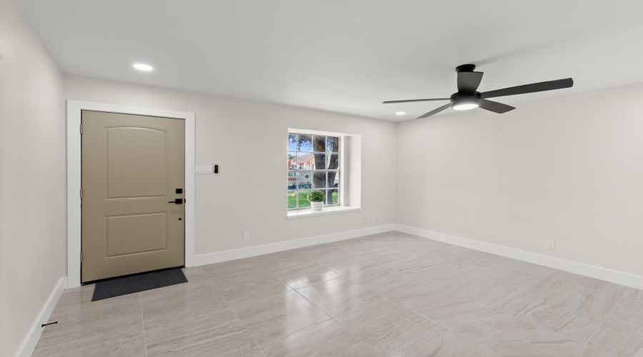 813 Deer Ln, Laredo, Texas 78045, 3 Bedrooms Bedrooms, 5 Rooms Rooms,2 BathroomsBathrooms,Residential,For Sale,813 Deer Ln,20262049
