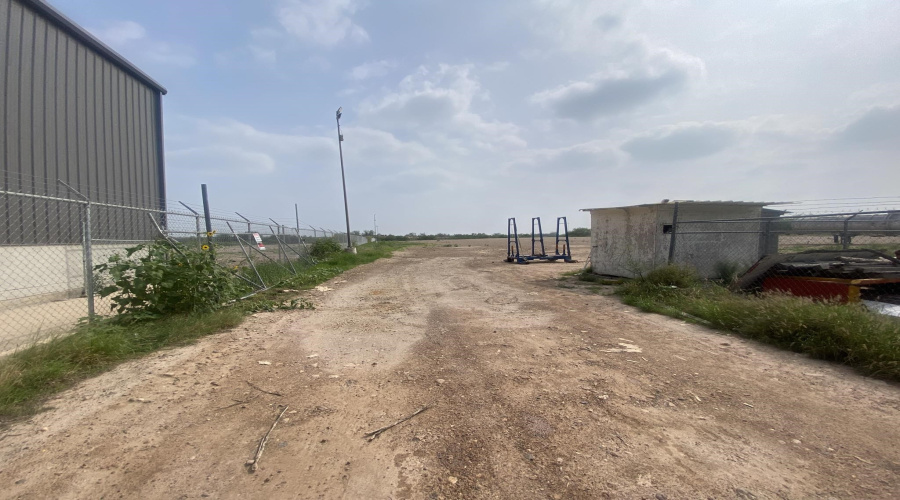 24010 Mines Rd, LAREDO, Texas 78045, ,Land,For Rent,24010 Mines Rd,20262053