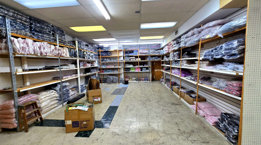 1309 Grant St, Laredo, Texas 78040, ,2 BathroomsBathrooms,Commercial retail/office,For Sale,1309 Grant St,20262056