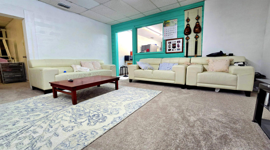 1309 Grant St, Laredo, Texas 78040, ,2 BathroomsBathrooms,Commercial retail/office,For Sale,1309 Grant St,20262056