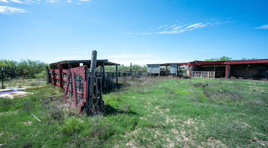 212 Sal si Puedes, Laredo, Texas 78044, ,Land,For Sale,212 Sal si Puedes,20262057