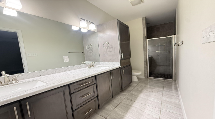1505 Orto Dr., Laredo, Texas 78045, 3 Bedrooms Bedrooms, 5 Rooms Rooms,2 BathroomsBathrooms,Residential,For Rent,1505 Orto Dr.,20262058