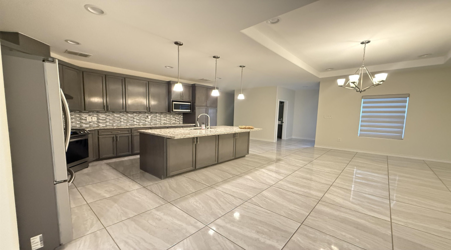 1505 Orto Dr., Laredo, Texas 78045, 3 Bedrooms Bedrooms, 5 Rooms Rooms,2 BathroomsBathrooms,Residential,For Rent,1505 Orto Dr.,20262058