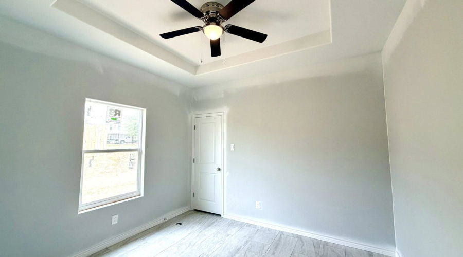 206 Lusitano Dr., Laredo, Texas 78046-7804, 4 Bedrooms Bedrooms, 6 Rooms Rooms,2 BathroomsBathrooms,Residential,For Sale,206 Lusitano Dr.,20262061