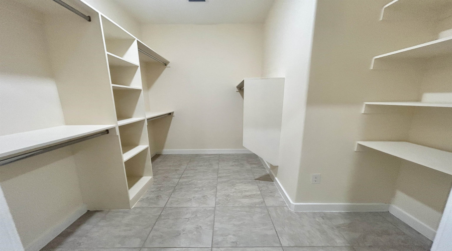 419 W San Jose St, LAREDO, Texas 78040, ,Multi-family,For Rent,419 W San Jose St,20262074