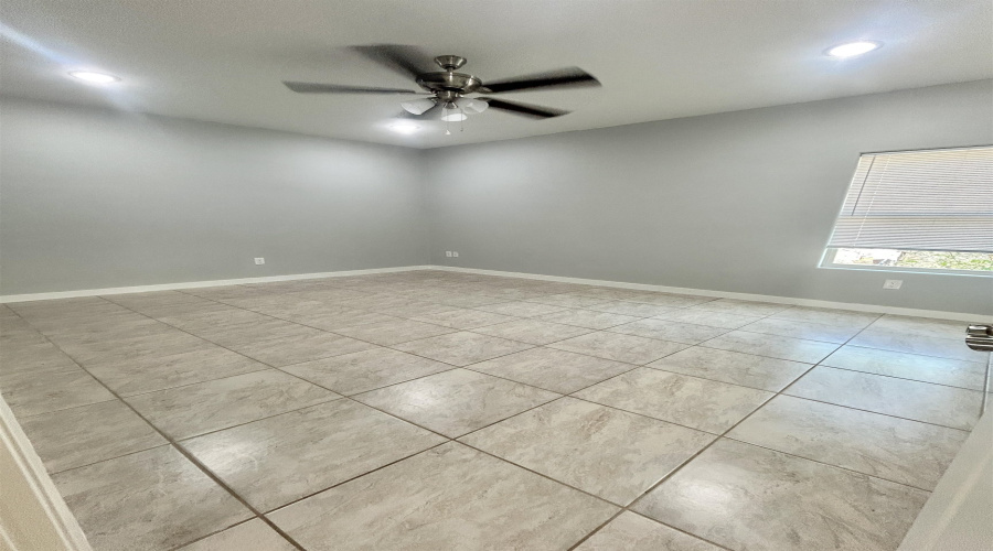 419 W San Jose St, LAREDO, Texas 78040, ,Multi-family,For Rent,419 W San Jose St,20262074