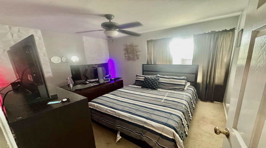 2027 Lima Lp, Laredo, Texas 78045, 4 Bedrooms Bedrooms, 5 Rooms Rooms,2 BathroomsBathrooms,Residential,For Sale,2027 Lima Lp,20262069