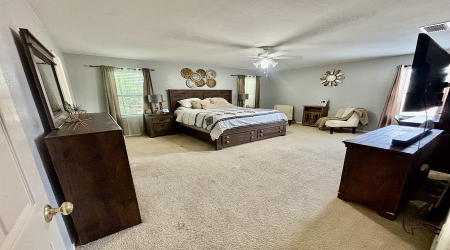 2027 Lima Lp, Laredo, Texas 78045, 4 Bedrooms Bedrooms, 5 Rooms Rooms,2 BathroomsBathrooms,Residential,For Sale,2027 Lima Lp,20262069
