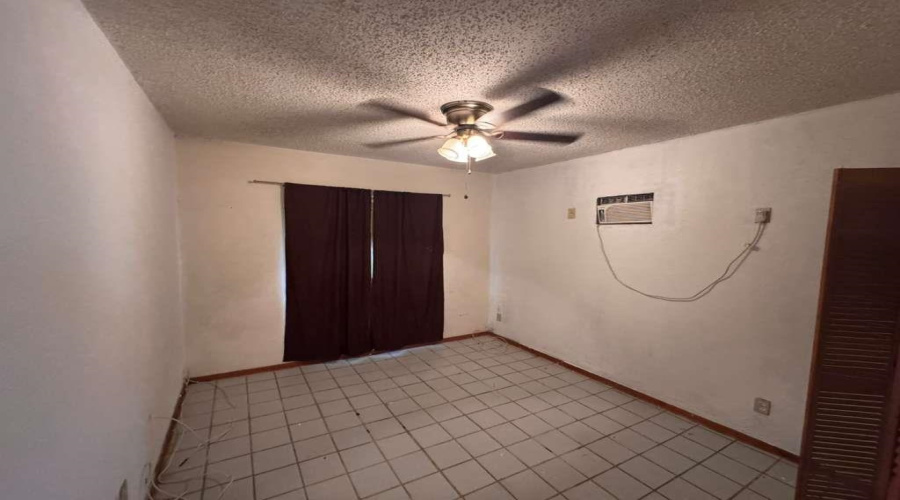 106 Florida St, Laredo, Texas 78041, 1 Bedroom Bedrooms, 2 Rooms Rooms,1 BathroomBathrooms,Residential,For Rent,106 Florida St,20262070