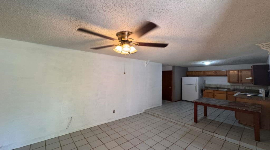 106 Florida St, Laredo, Texas 78041, 1 Bedroom Bedrooms, 2 Rooms Rooms,1 BathroomBathrooms,Residential,For Rent,106 Florida St,20262070