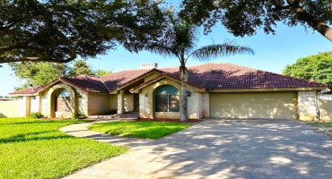 609 St James Crt, Laredo, Texas 78041, 4 Bedrooms Bedrooms, 8 Rooms Rooms,3 BathroomsBathrooms,Residential,For Rent,609 St James Crt,20262072