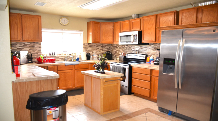133 Los Fresnos Lp, Laredo, Texas 78046-7717, 3 Bedrooms Bedrooms, 5 Rooms Rooms,2 BathroomsBathrooms,Residential,For Sale,133 Los Fresnos Lp,20262075