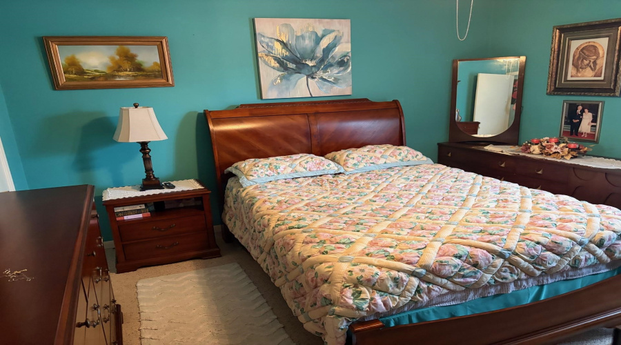 4902 Marcella Ave, Laredo, Texas 78041-6313, 2 Bedrooms Bedrooms, 4 Rooms Rooms,1 BathroomBathrooms,Residential,For Sale,4902 Marcella Ave,20262076