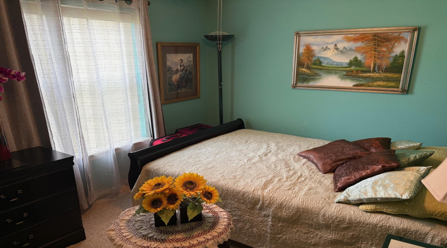 4902 Marcella Ave, Laredo, Texas 78041-6313, 2 Bedrooms Bedrooms, 4 Rooms Rooms,1 BathroomBathrooms,Residential,For Sale,4902 Marcella Ave,20262076