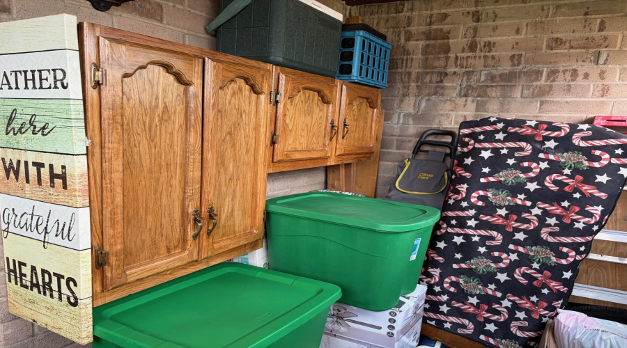 4902 Marcella Ave, Laredo, Texas 78041-6313, 2 Bedrooms Bedrooms, 4 Rooms Rooms,1 BathroomBathrooms,Residential,For Sale,4902 Marcella Ave,20262076