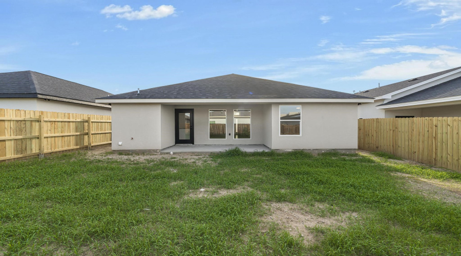 1415 Los Estribos Dr., laredo, Texas 78046, 3 Bedrooms Bedrooms, 5 Rooms Rooms,2 BathroomsBathrooms,Residential,For Sale,1415 Los Estribos Dr.,20262078