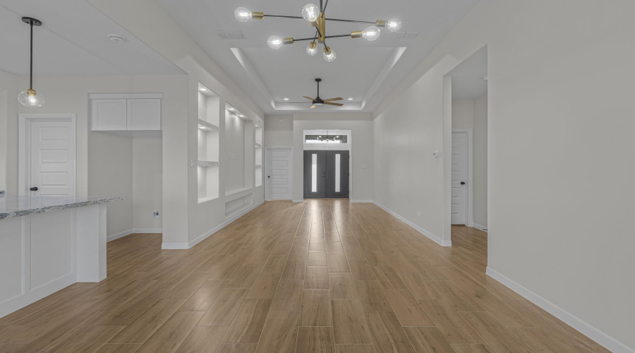 1415 Los Estribos Dr., laredo, Texas 78046, 3 Bedrooms Bedrooms, 5 Rooms Rooms,2 BathroomsBathrooms,Residential,For Sale,1415 Los Estribos Dr.,20262078