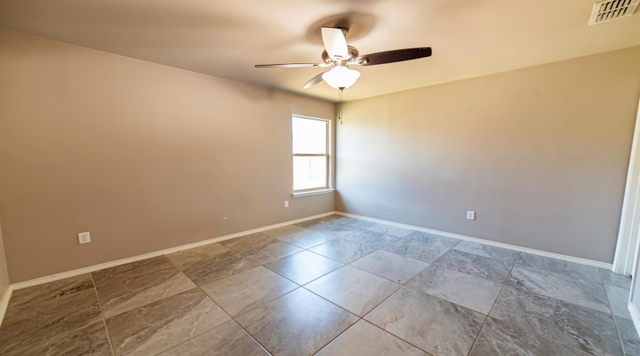 3337 La Terraza Way, Laredo, Texas 78046, 3 Bedrooms Bedrooms, 5 Rooms Rooms,2 BathroomsBathrooms,Residential,For Sale,3337 La Terraza Way,20262079