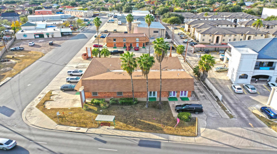 6202 McPherson Rd, Laredo, Texas 78041, 1 Room Rooms,1 BathroomBathrooms,Commercial retail/office,For Rent,6202 McPherson Rd,20262081