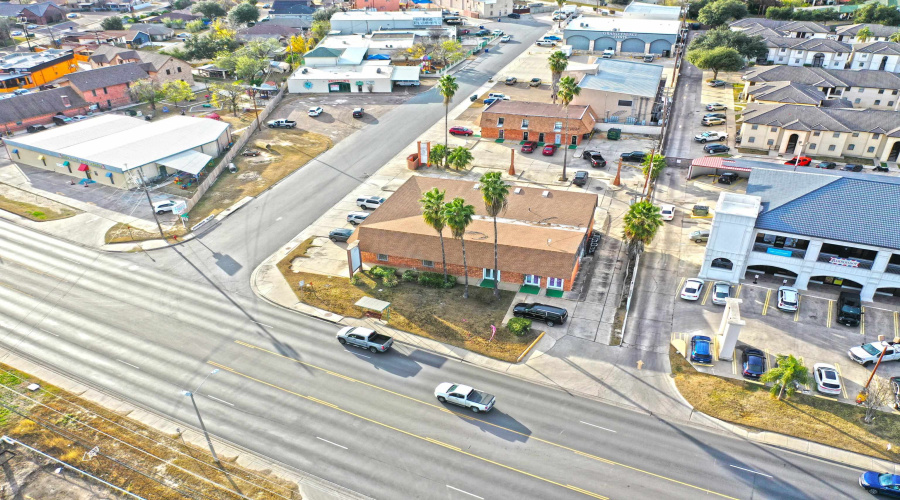 6202 McPherson Rd, Laredo, Texas 78041, 1 Room Rooms,1 BathroomBathrooms,Commercial retail/office,For Rent,6202 McPherson Rd,20262081